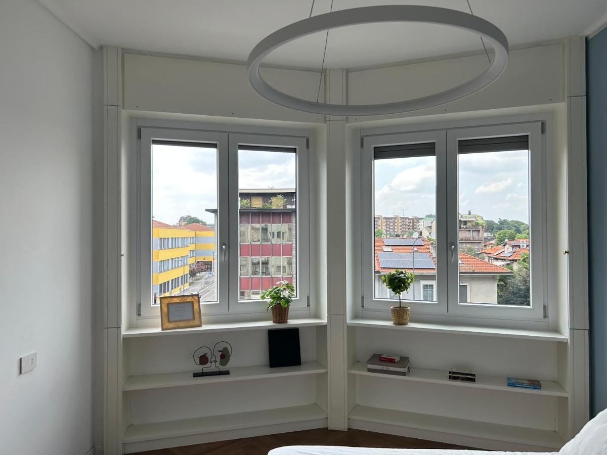 Your Window On The City - Via Gioia Apartment Милано Екстериор снимка